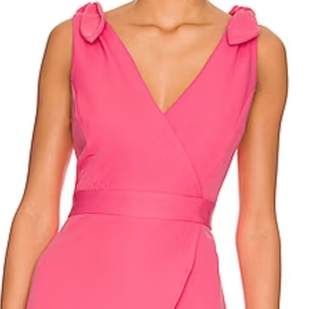 Skort Romper BCBGeneration brand:BCBGeneration Color: Hot Pink Size: L